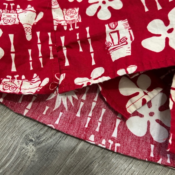 SpongeBob button up - Picture 4 of 8